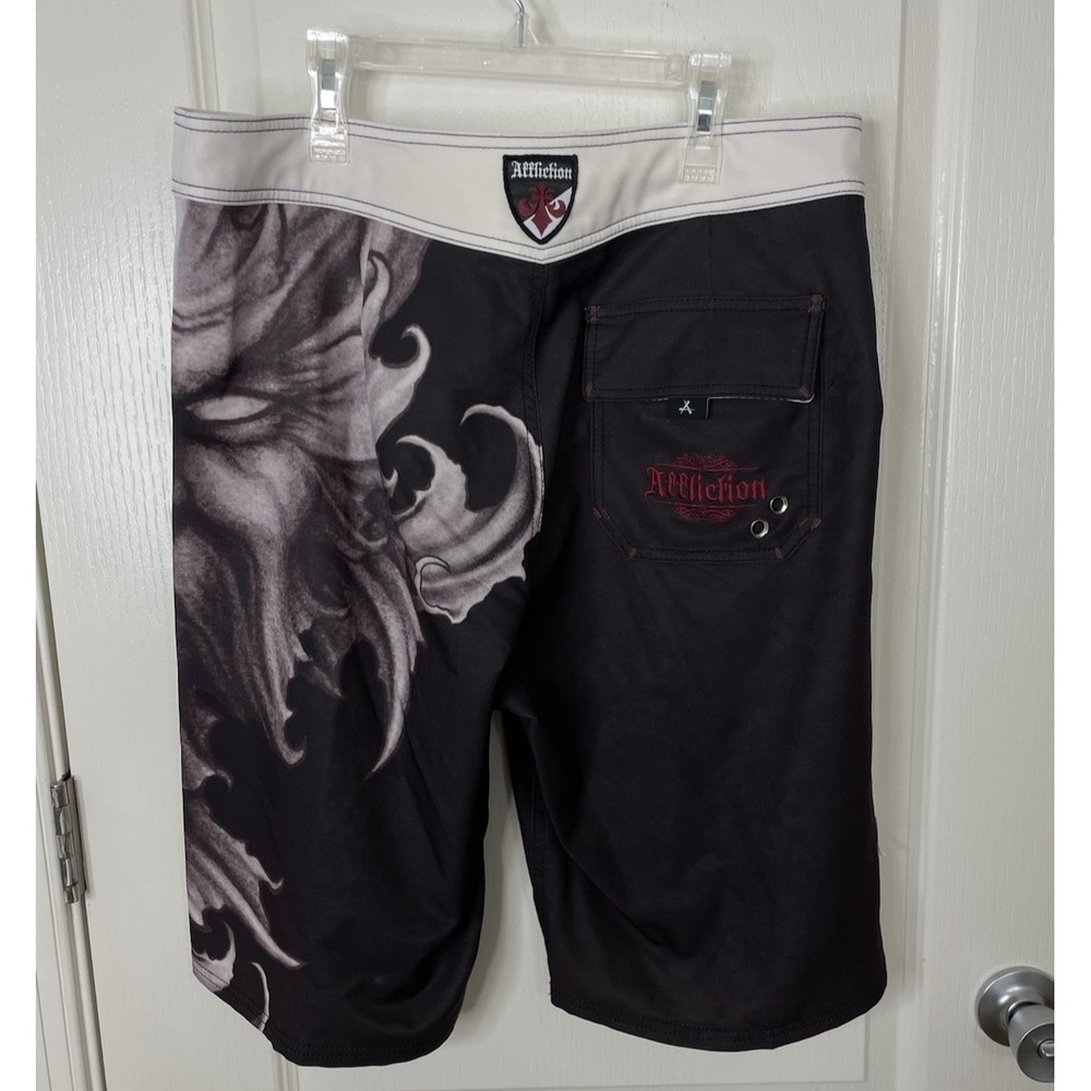 Affliction Board Shorts Mens 34 Brown Swim Trunks Gothic Skull Crosses MMA Y2K - Picture 7 of 16